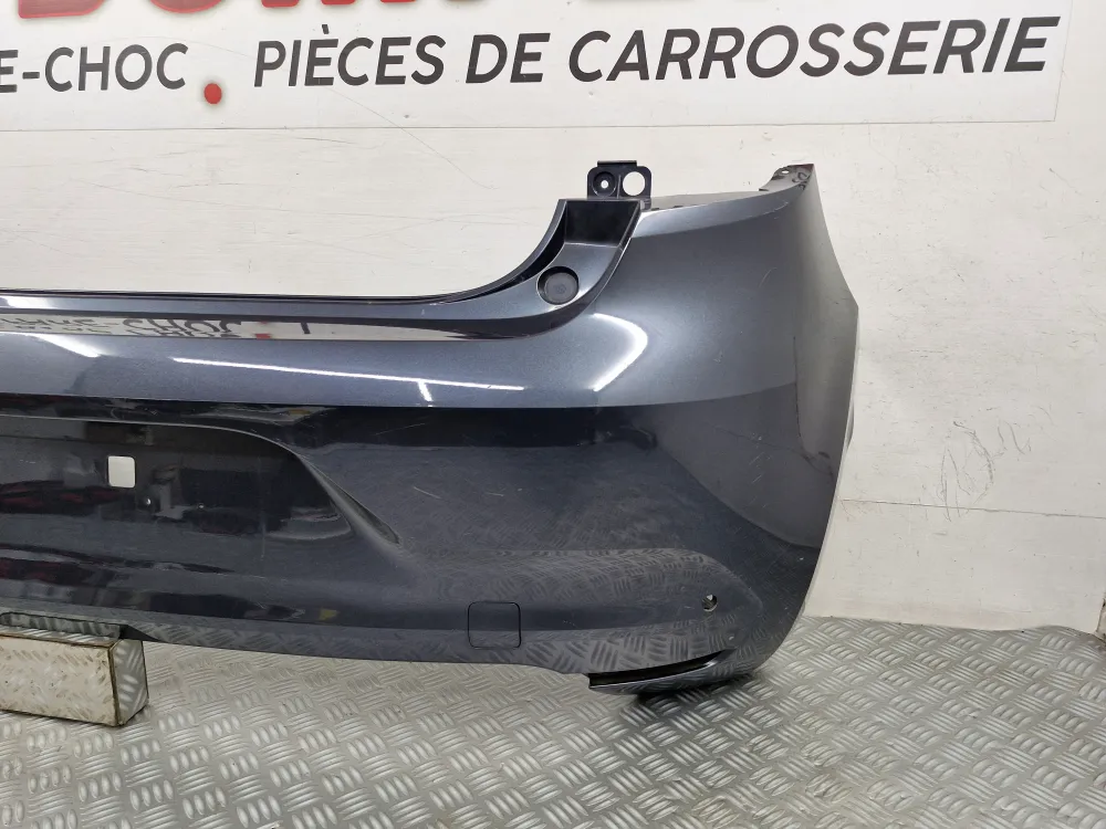 Hátsó lökhárító Renault Clio 5 1. fázis (2019.04-től) – Eredeti használt darab