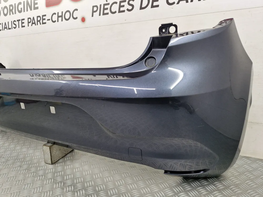 Hátsó lökhárító Renault Clio 5 használt