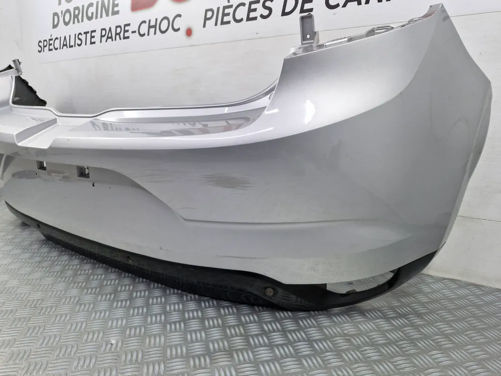Hátsó lökhárító Renault Megane 4 használt
