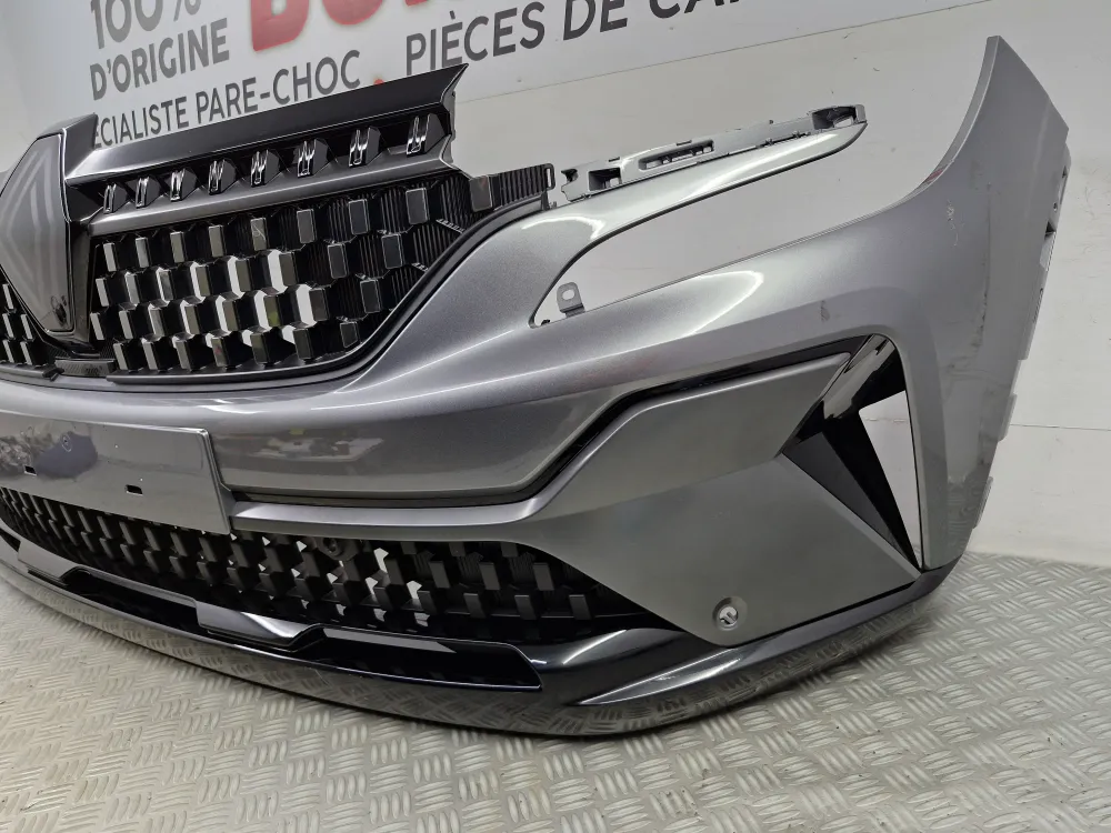 Renault Austral Esprit Alpine első lökhárító (2022.06-tól) – Eredeti új radarokkal