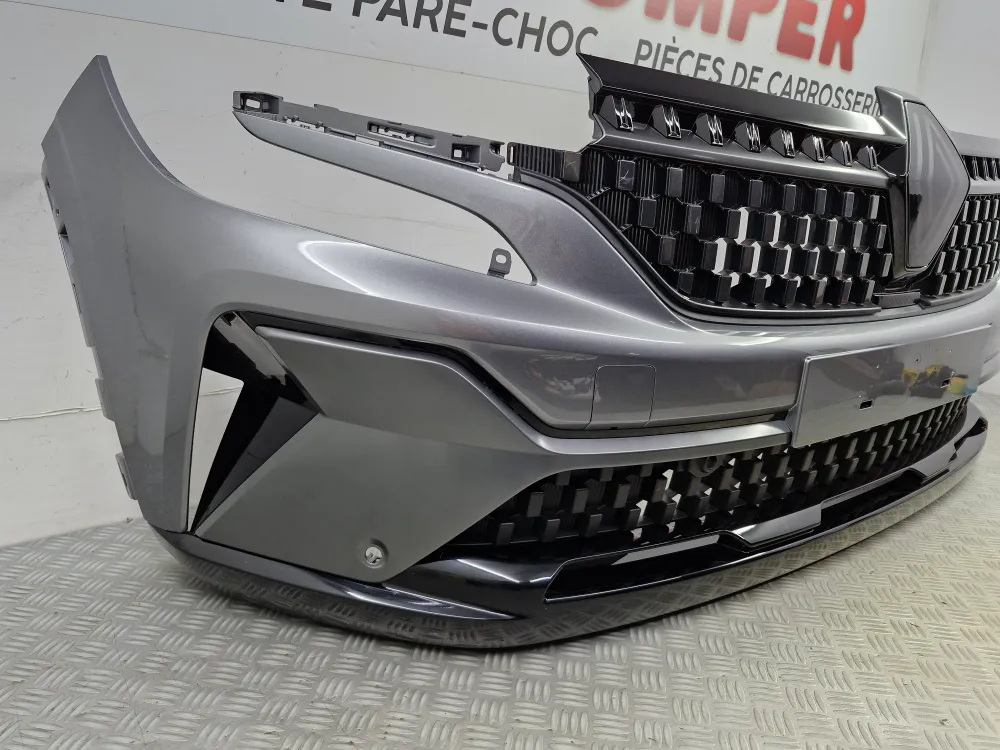 Renault Austral Esprit Alpine első lökhárító (2022.06-tól) – Eredeti új radarokkal