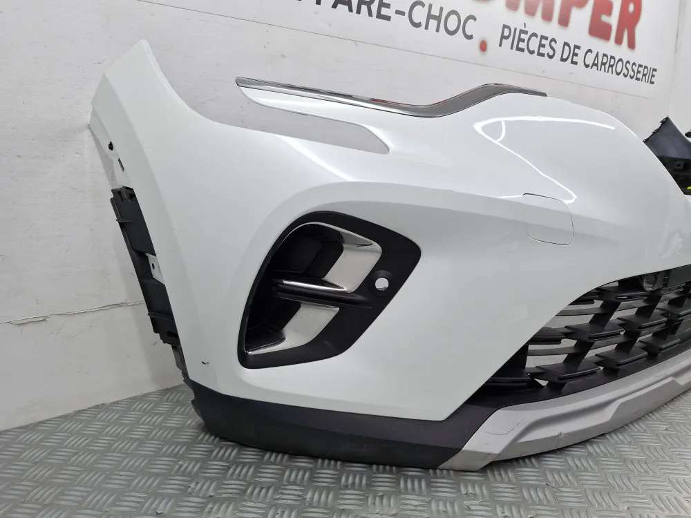 Renault Captur 2 első lökhárító (2019.12-től) – Eredeti használt darab