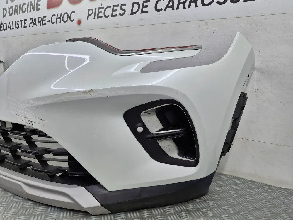 Renault Captur 2 első lökhárító (2019.12-től) – Eredeti használt darab