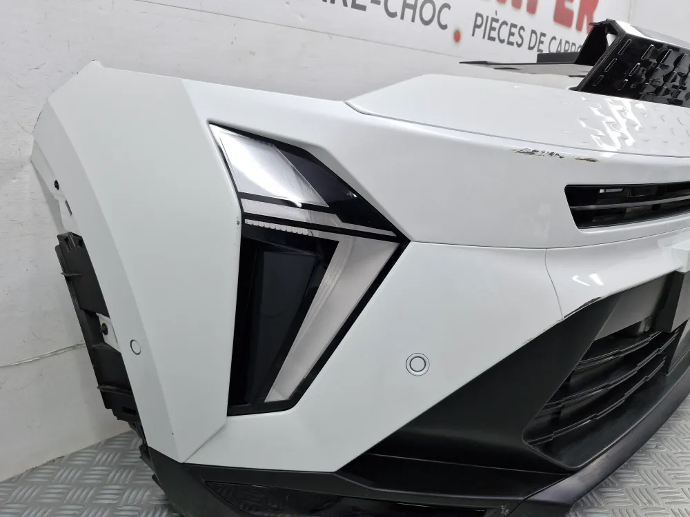 Renault Captur II Phase 2 első lökhárító 2024.06-tól használt komplett