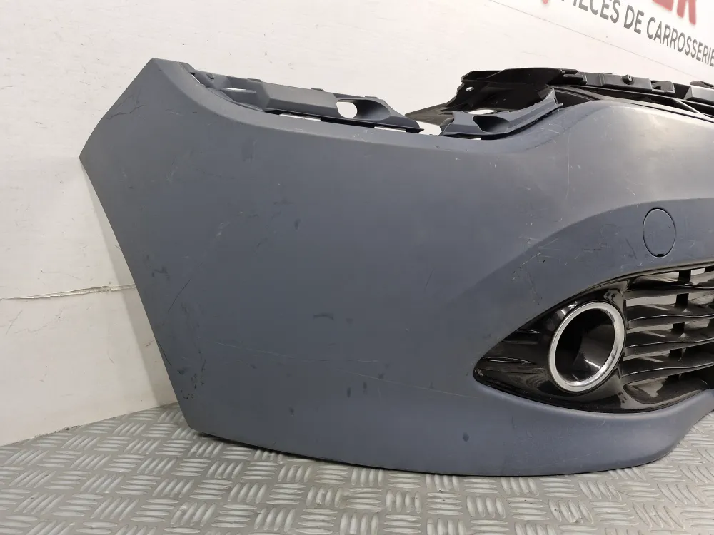 Renault Clio 4 Első lökhárító Fázis 1 (07/2012-től 12/2016-ig) – Eredeti új
