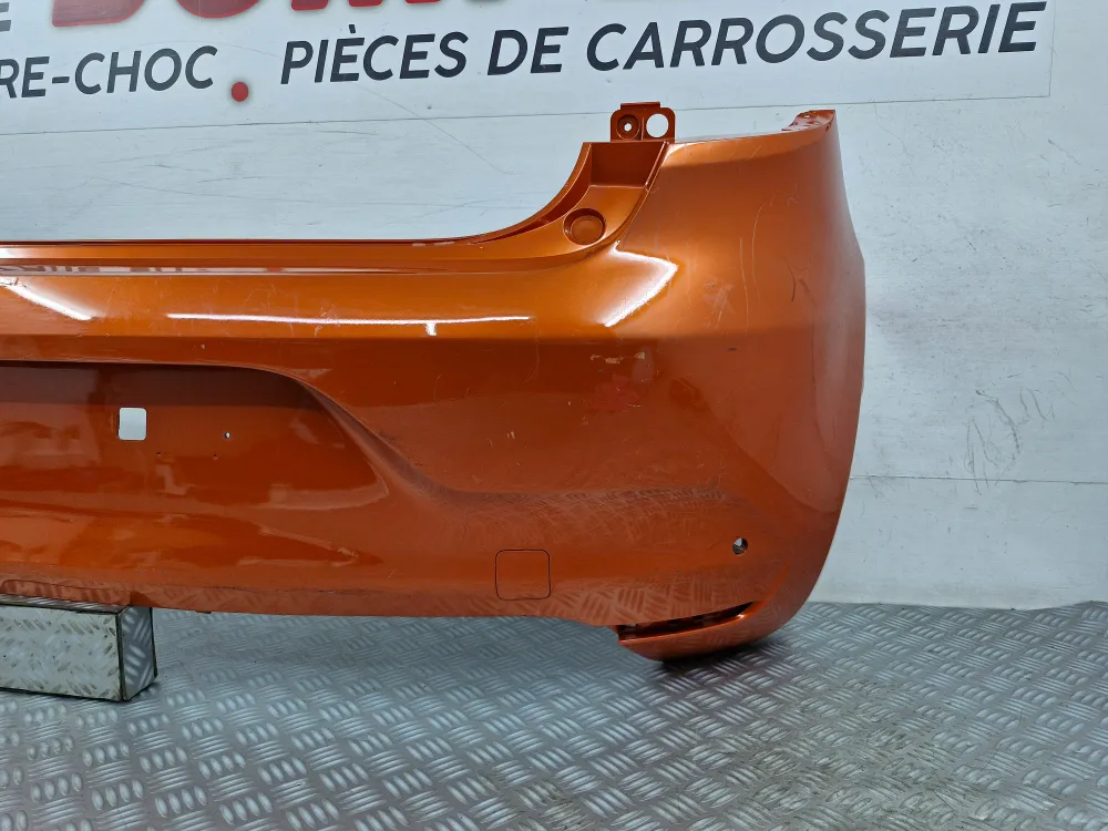 Renault Clio 5 hátsó lökhárító (2019.04-től) - Eredeti használt radarhelyekkel