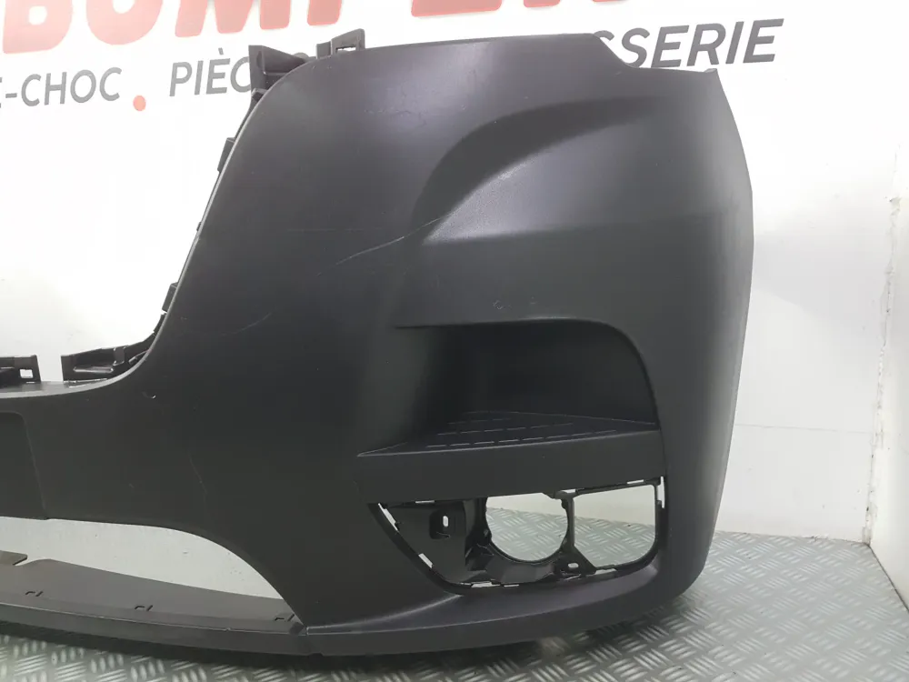 Renault Master 3 Fázis 3 első lökhárító (2019.09-től) - Eredeti új