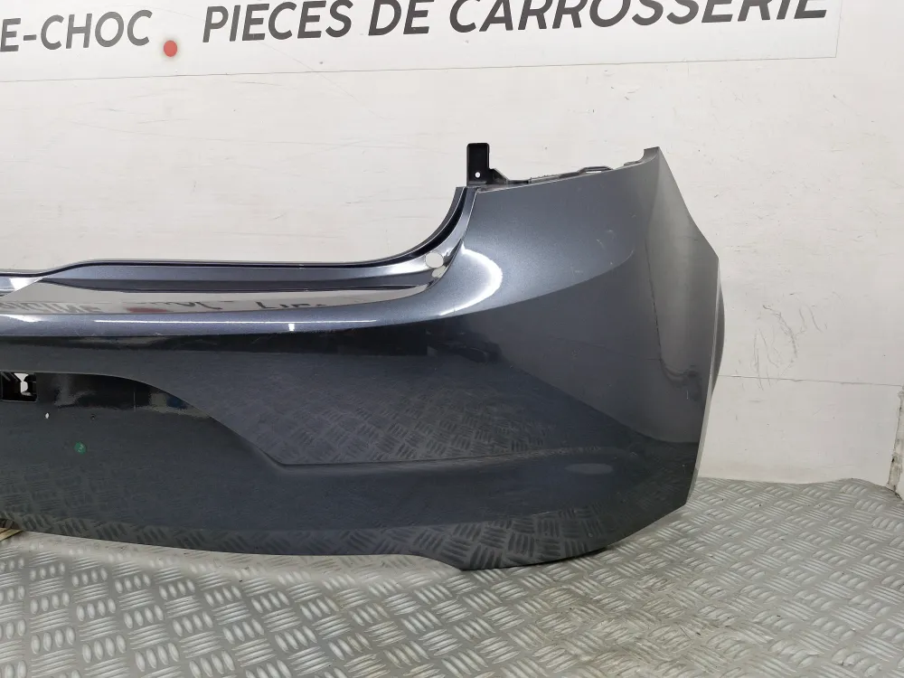Renault Mégane 4 2015+ hátsó lökhárító — Eredeti gyári használt darab
