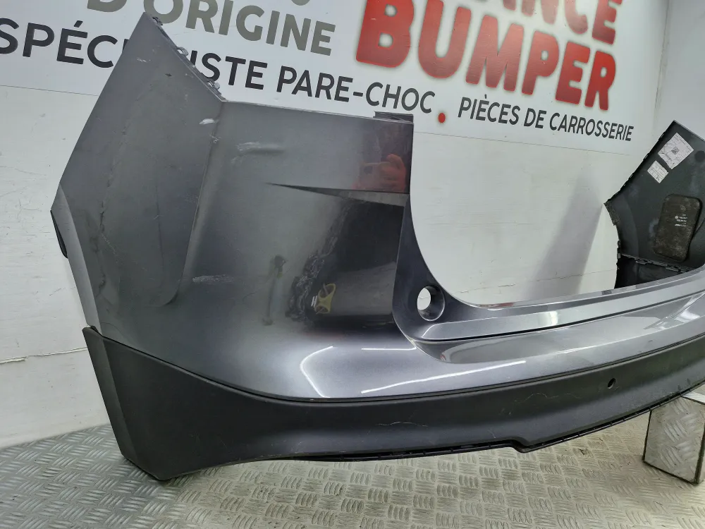 Hátsó lökhárító Skoda Enyaq használt