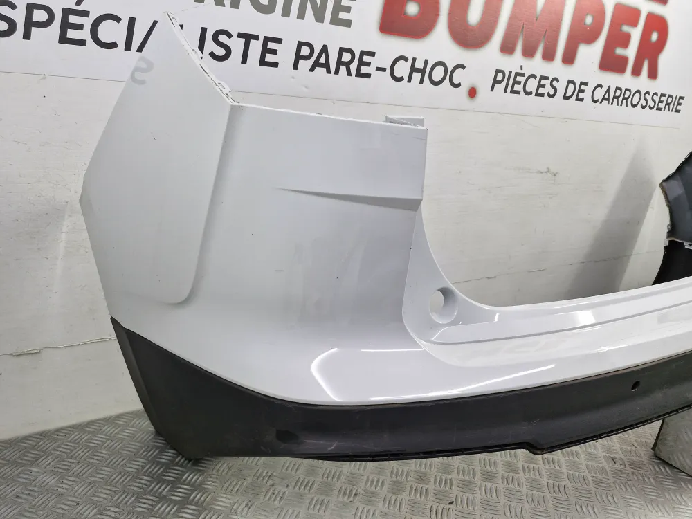 Hátsó lökhárító Skoda Enyaq használt
