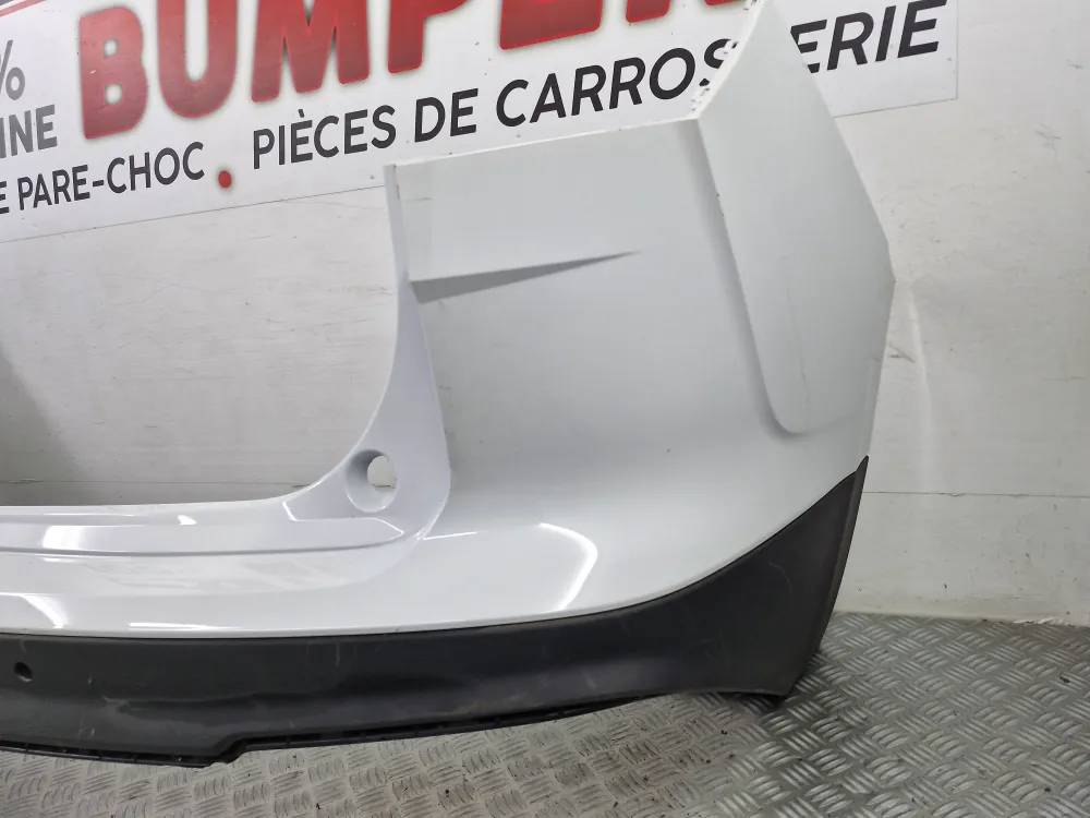 Hátsó lökhárító Skoda Enyaq használt