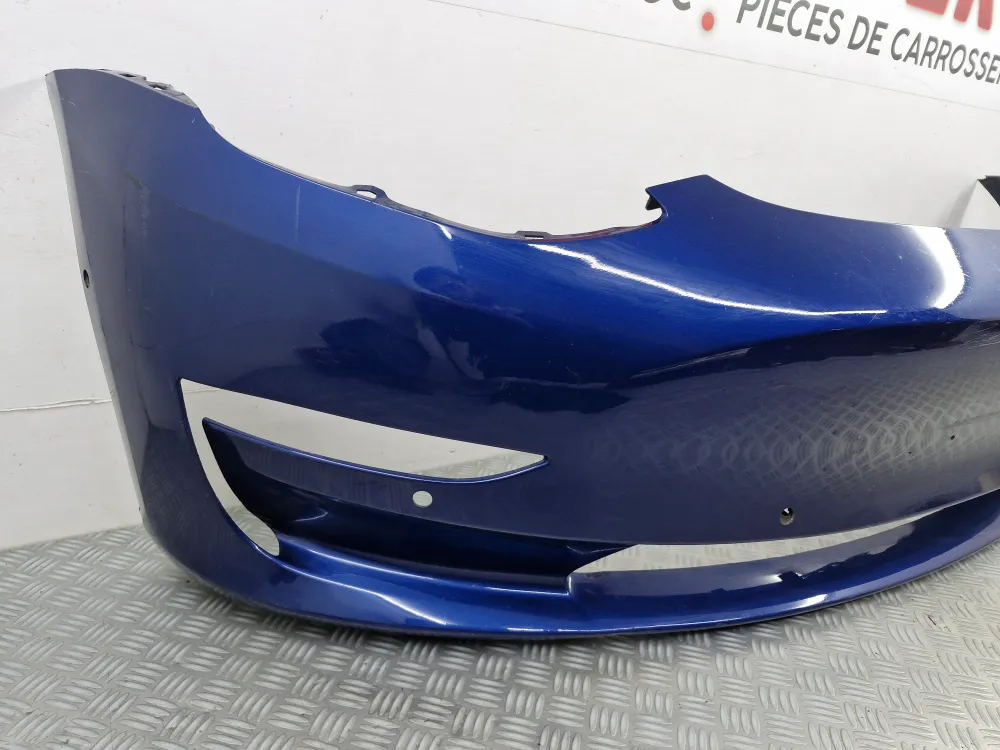 Első lökhárító Tesla Model 3 1. fázis (2019.04-től) – Használt ****