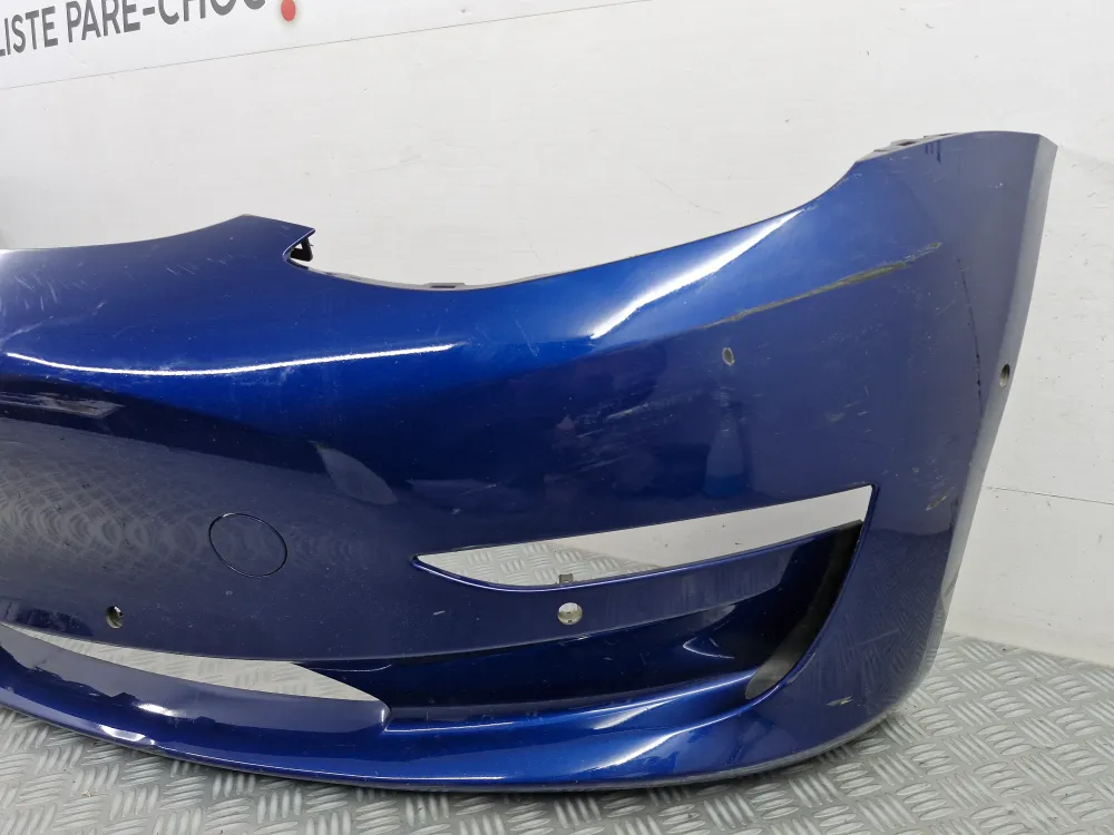 Első lökhárító Tesla Model 3 1. fázis (2019.04-től) – Használt ****