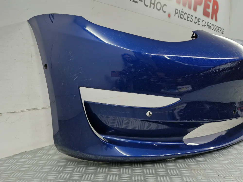 Első lökhárító Tesla Model 3 1. fázis (2019.04-től) — eredeti használt
