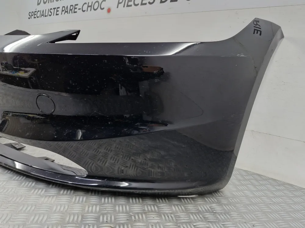 Eredeti első lökhárító Tesla Model 3 2. fázis használt, kezdve (11/2023)