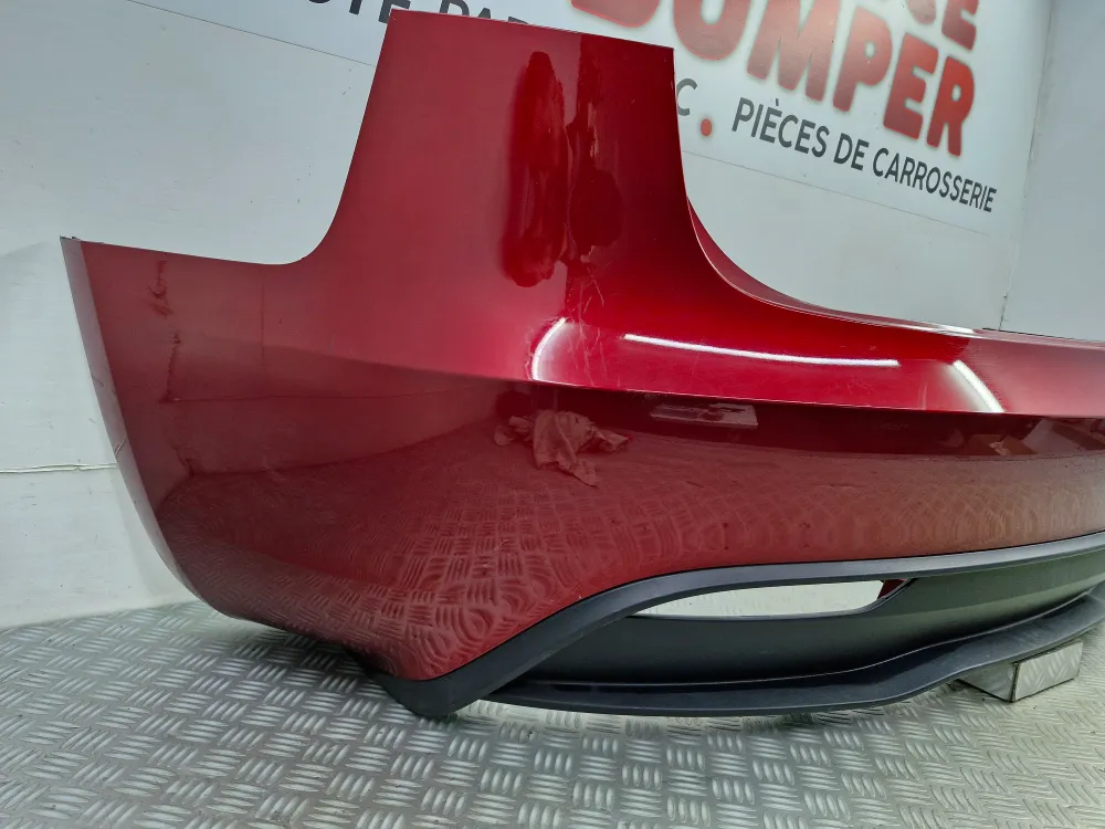 Hátsó lökhárító Tesla Model Y használt ***