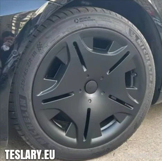 Tesla Model 3 18" EGYEDI S22 Maybach stílusú dísztárcsák