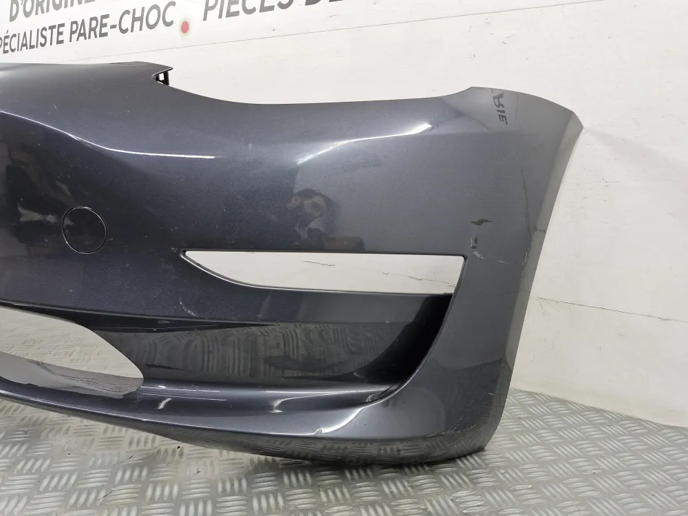 Tesla Model 3 Phase 1 első lökhárító (2019.04-től) – eredeti használt