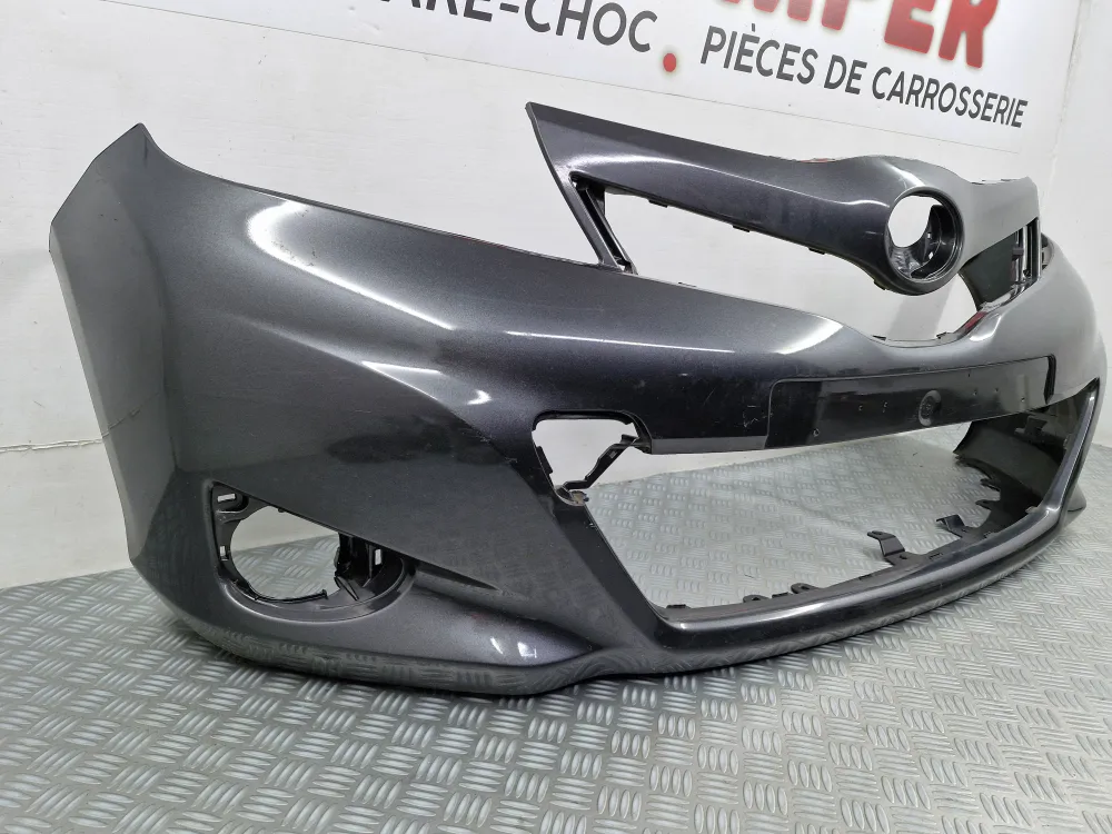 Első lökhárító Toyota Yaris 3 fázis 1 használt