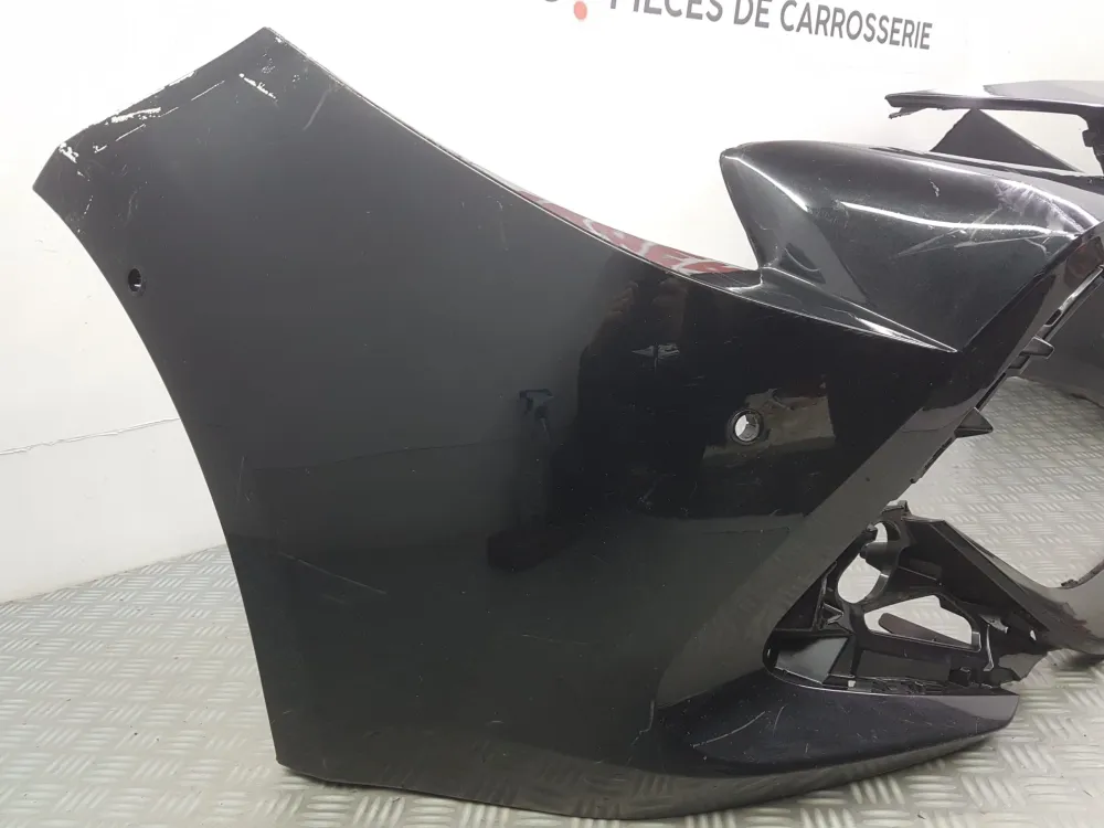 Használt Toyota Corolla XII első lökhárító