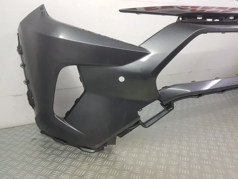 Használt Toyota RAV 4 első lökhárító