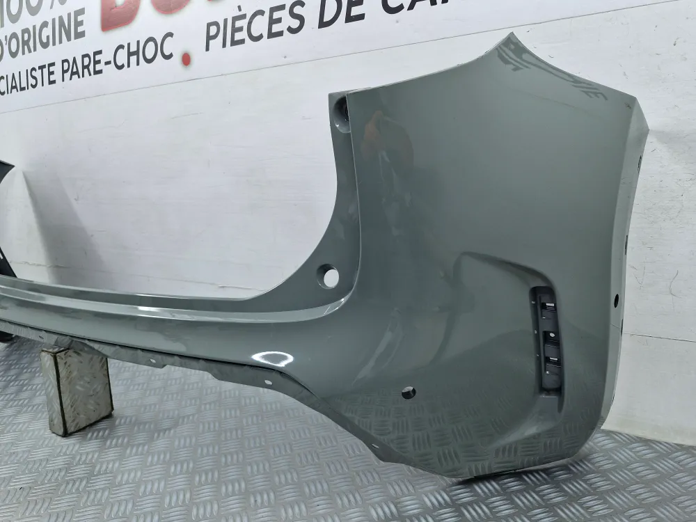 Hátsó lökhárító Toyota Yaris Cross (2021.10-től) - Eredeti használt ***