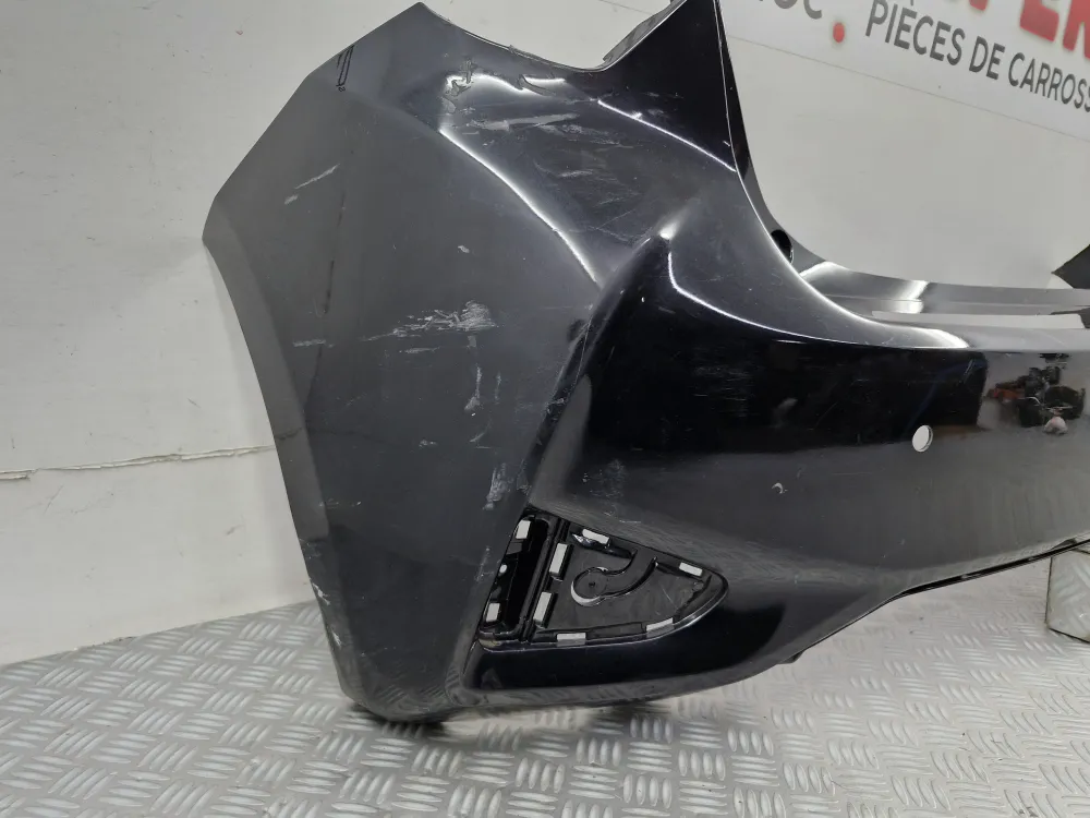 Hátsó lökhárító Toyota Yaris III 3. fázis (2017.04-től) számára
