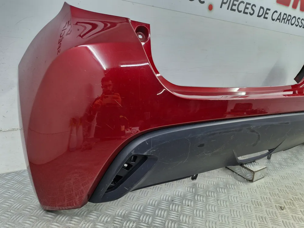 Hátsó lökhárító Toyota Yaris 4 / Mazda 2 (4)