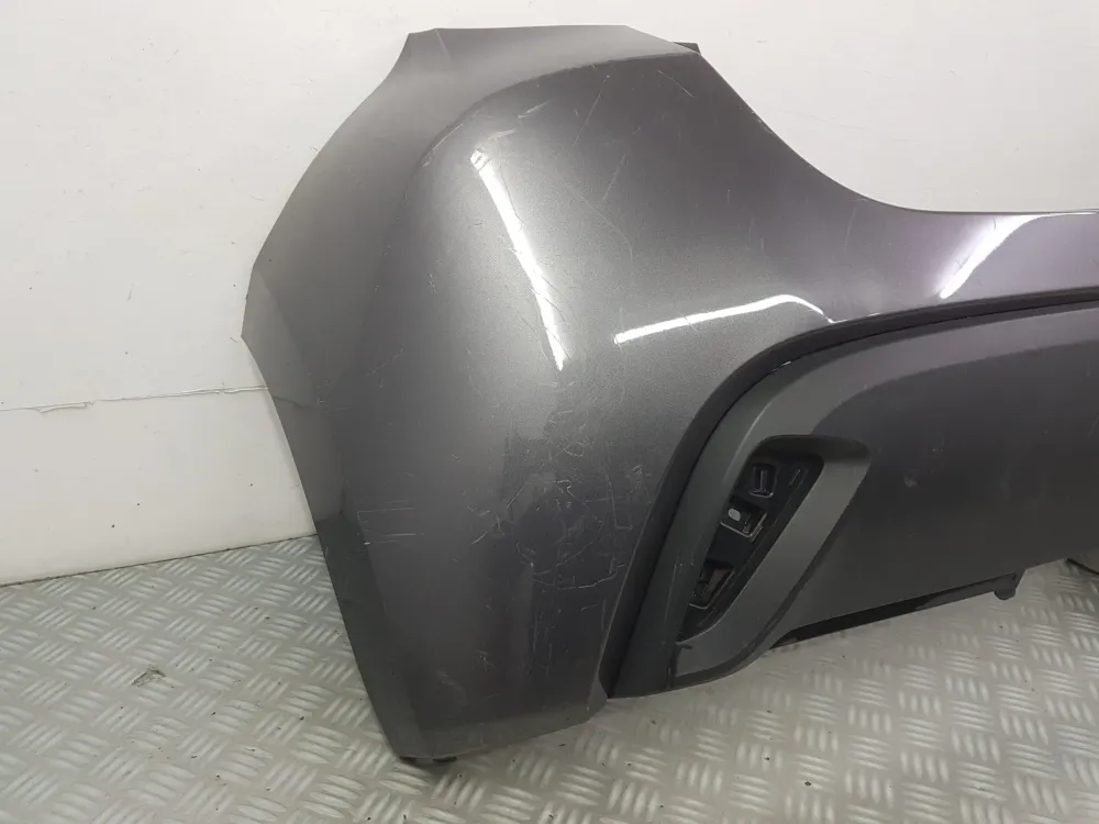 Hátsó lökhárító Toyota Yaris 4 / Mazda 2 (4)