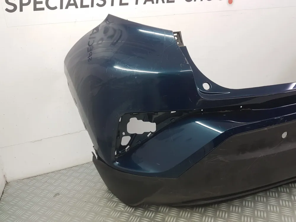HÁTSÓ ÜTKÖZŐ TOYOTA CHR 1