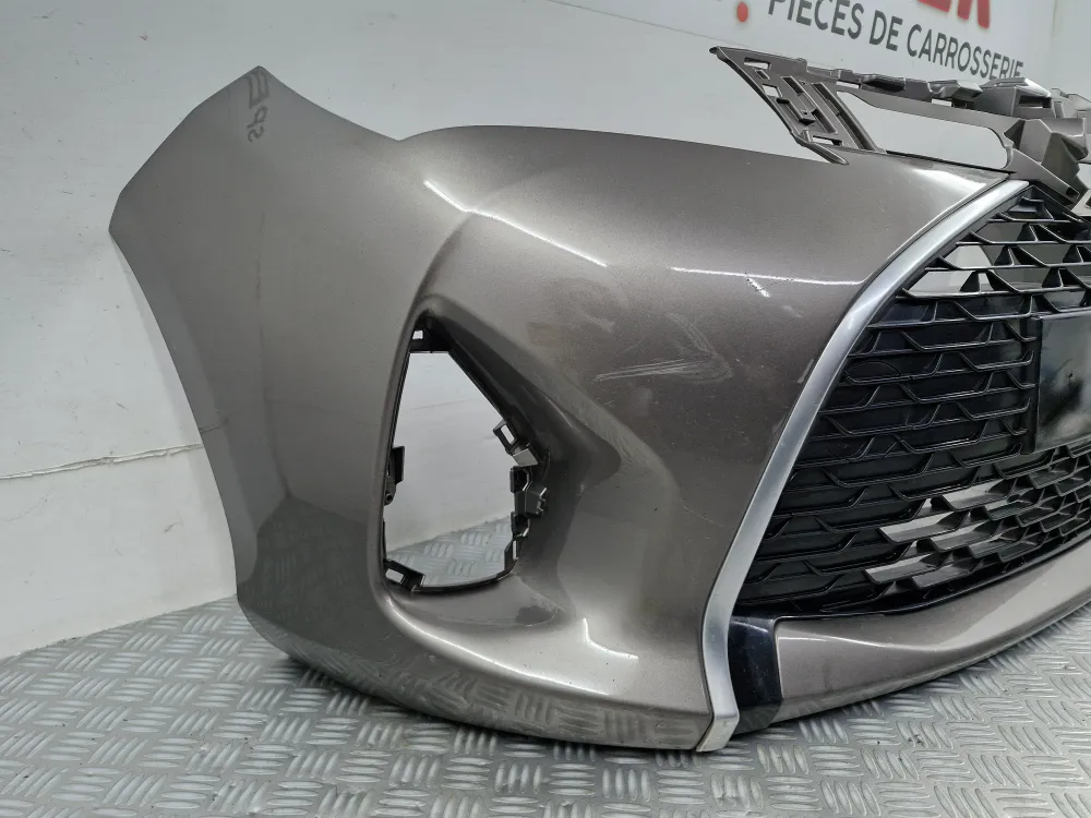 Toyota Yaris 3 Fázis 2 (2014-2017) első lökhárító