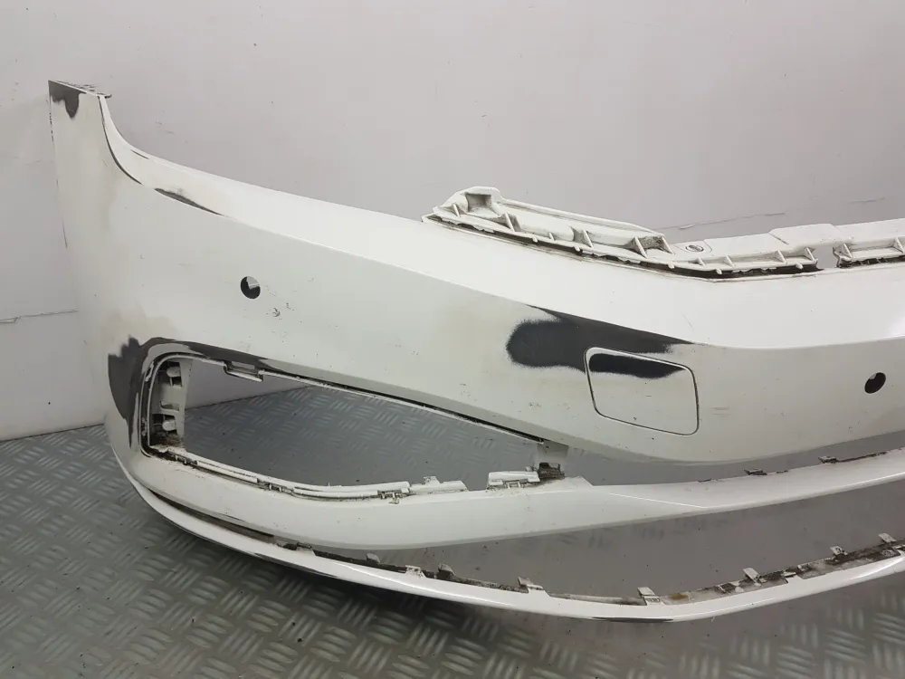 ELSŐ LÖKHÁRÍTÓ VOLKSWAGEN PASSAT B8 PH2