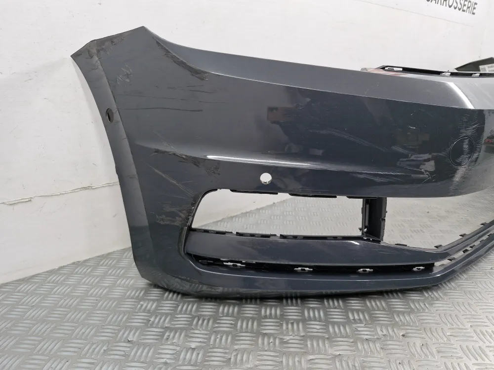 Első lökhárító Volkswagen Touran III (2015.06-tól) Eredeti használt