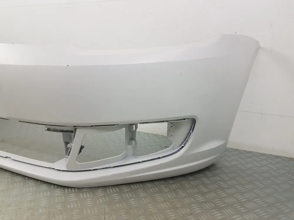 ELSŐ LÖKHÁRÍTÓ VOLKSWAGEN TOURAN II NYERS