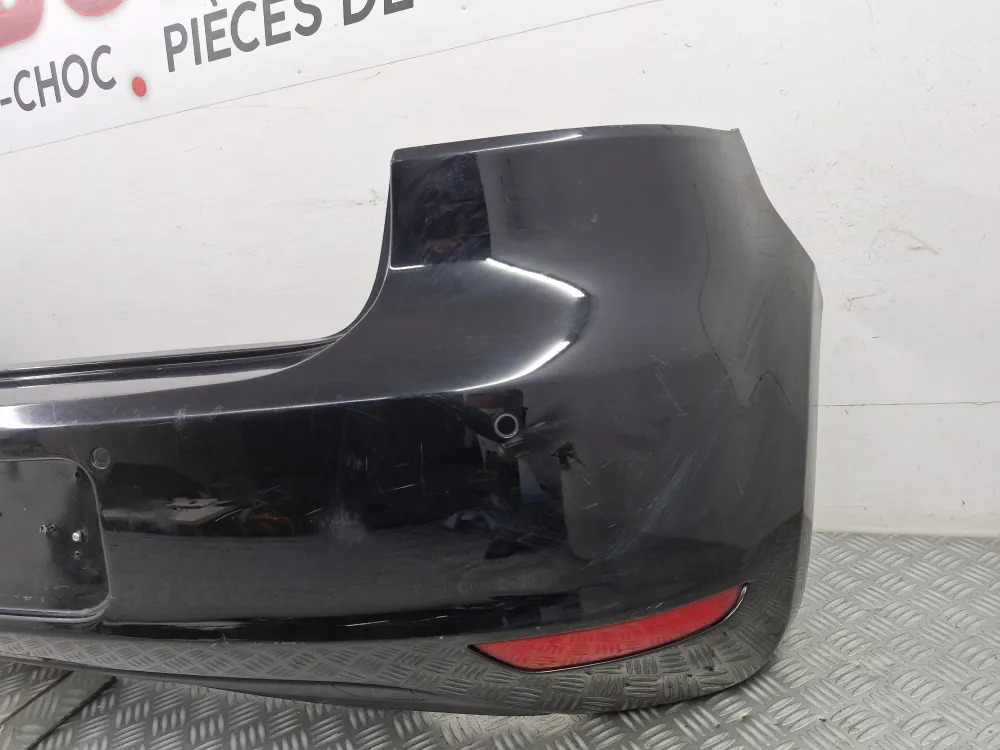 Hátsó lökhárító Volkswagen Golf 6 (2008-2013) – Eredeti használt radarokkal