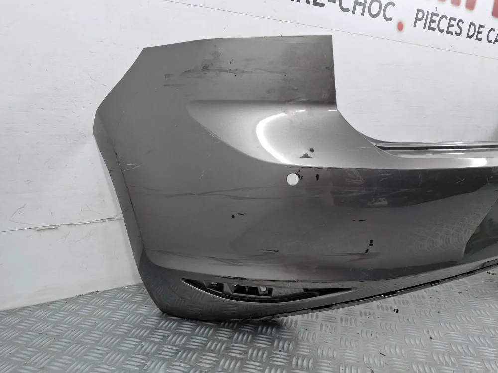Hátsó lökhárító Volkswagen Golf 7 1. fázis (2012.10-től 2016.06-ig) - Eredeti használt alkatrész