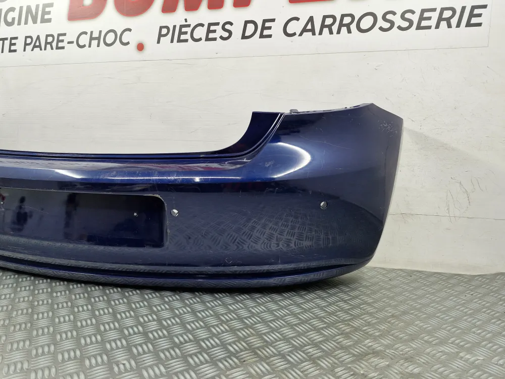 Hátsó lökhárító Volkswagen Polo 5 1. fázis (2009.09-től 2014.05-ig) – Eredeti használt alkatrész