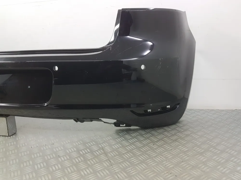 HÁTSÓ ÜTKÖZŐVÉDŐ VOLKSWAGEN GOLF 6