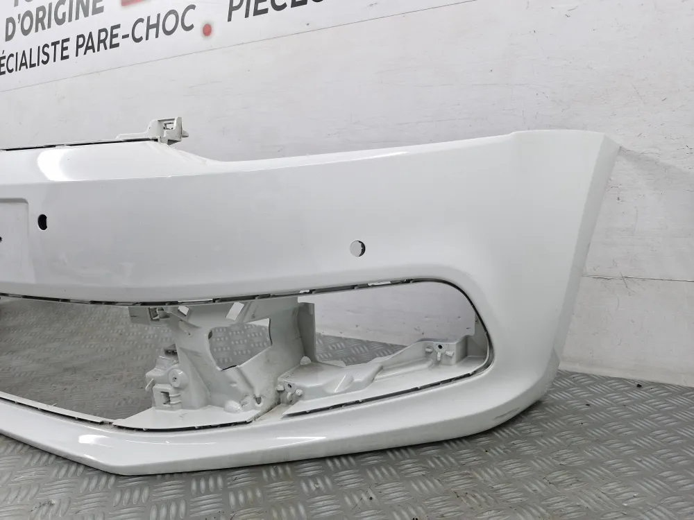 Volkswagen Polo 5 Phase 2 (2014.02-től 2018.06-ig) első lökhárító — eredeti használt