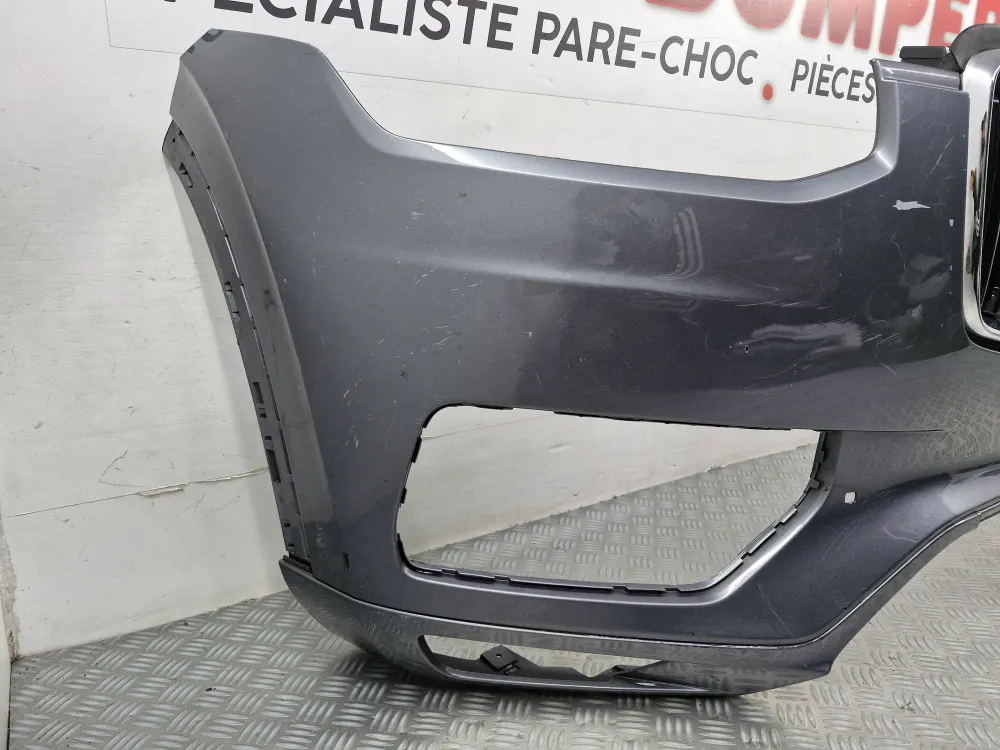 Eredeti használt Volvo XC90 II Fázis 1 első lökhárító (2015–2020)
