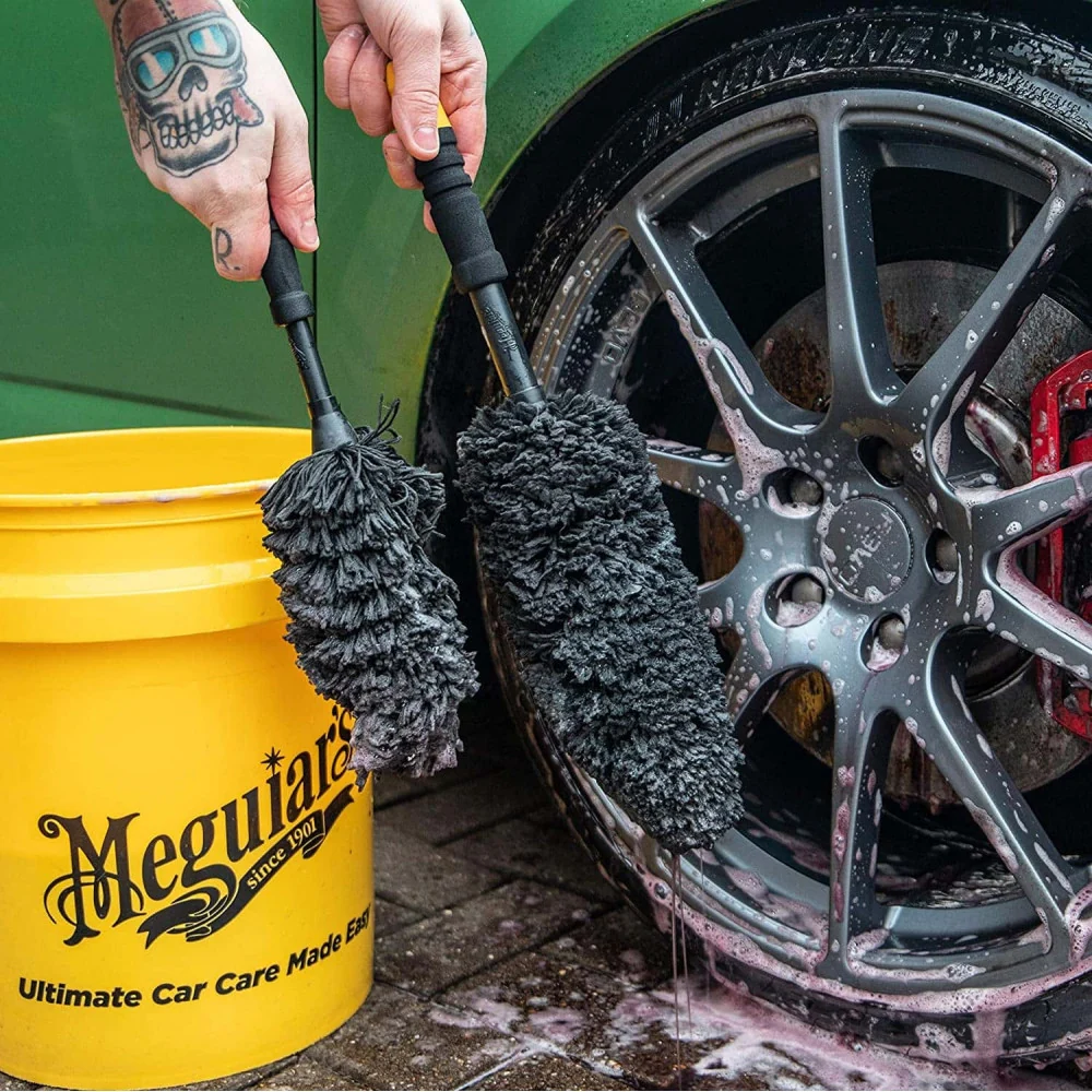 Kerekefe Meguiar Supreme, Medium