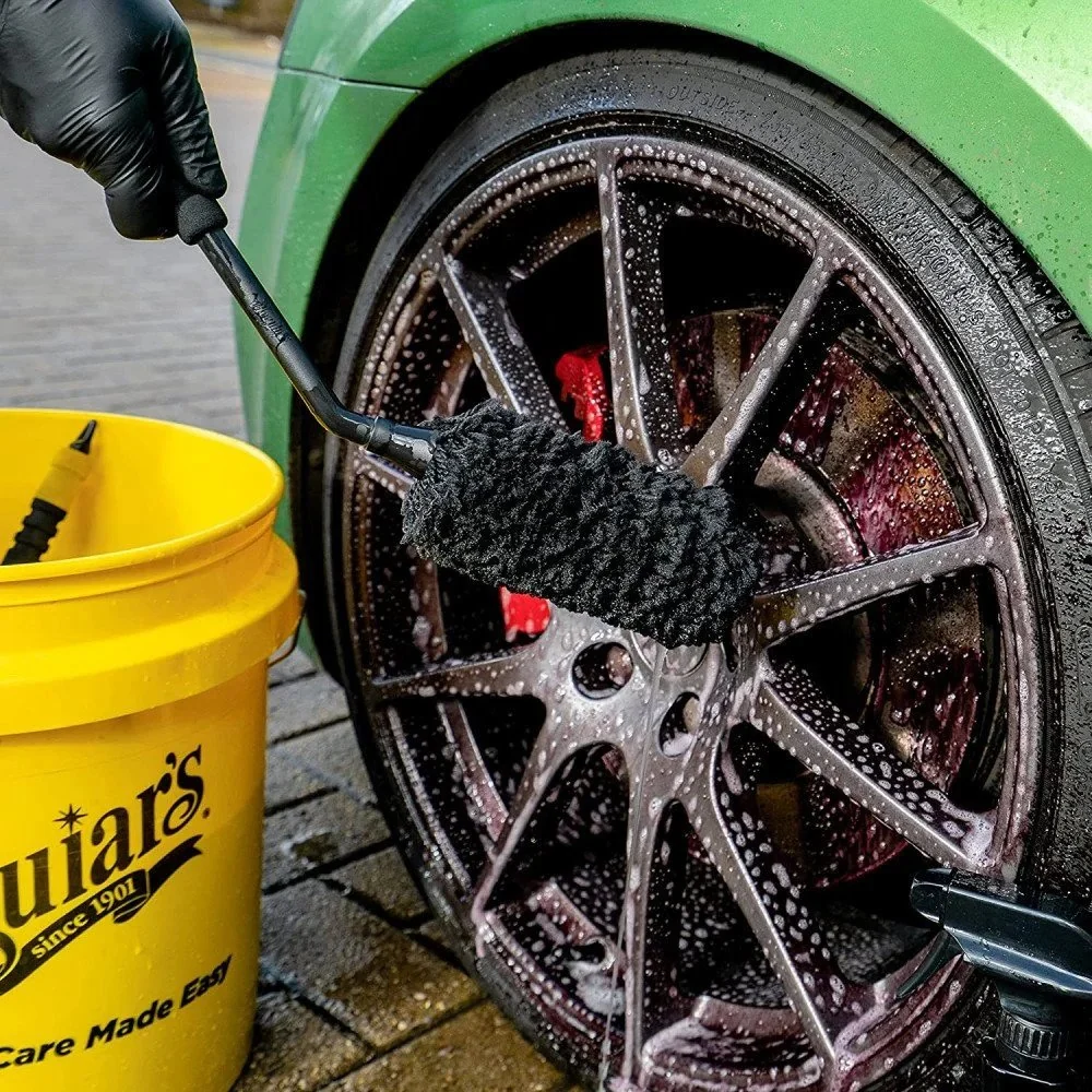Meguiar's Supreme szögletes kerékkefe