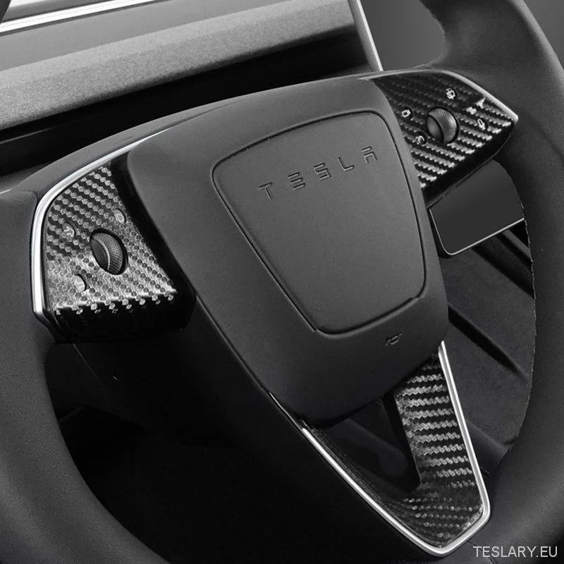 Fekete szénszálas prémium kialakítás, alkalmas Tesla Model 3+ Highland számára