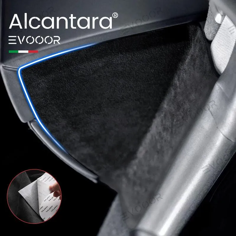 Tesla Alcantara műszerfal oldalsó háromszög alakú matricák 2 db 2024+-hoz Model 3 Highland