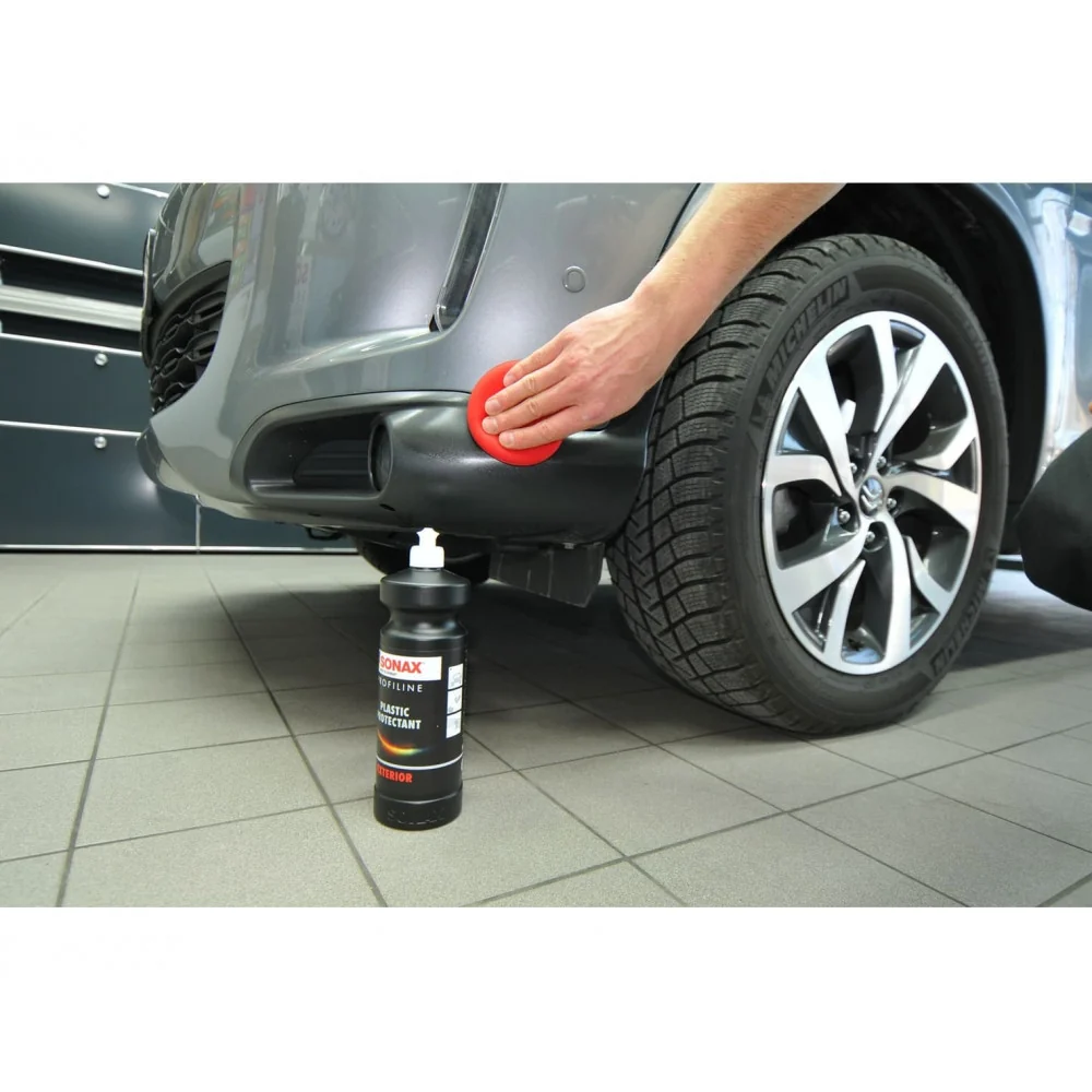 Külső műanyag védő Sonax Profiline, 1000ml
