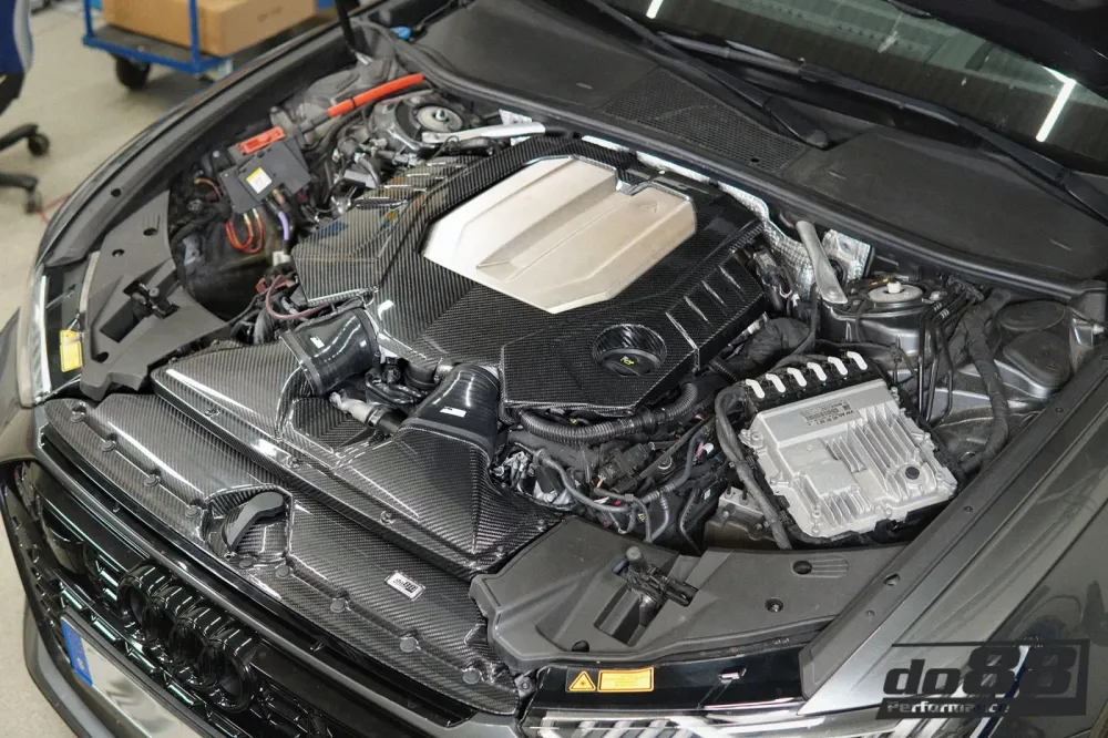 DO88 Szénszálas Motorfedél Audi RS6, RS7 C8 4.0TFSI