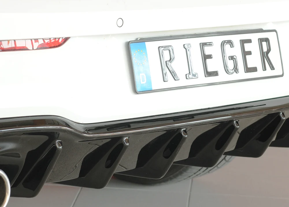 Rieger Diffúzor VW Golf MK8 GTI 2020+ - Magasfényű Fekete