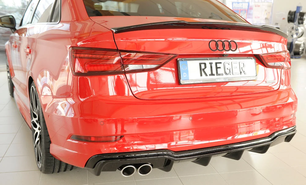 Rieger hátsó diffúzor betét Audi A3 8V Sedan Facelift – Magasfényű fekete