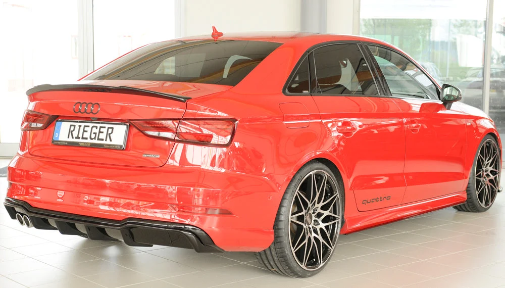 Rieger hátsó diffúzor betét Audi A3 8V Sedan Facelift – Magasfényű fekete