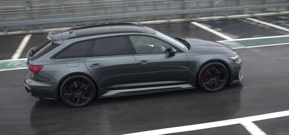 Urban Automotive karbon diffúzor oldalsó küszöb Audi RS6 C8